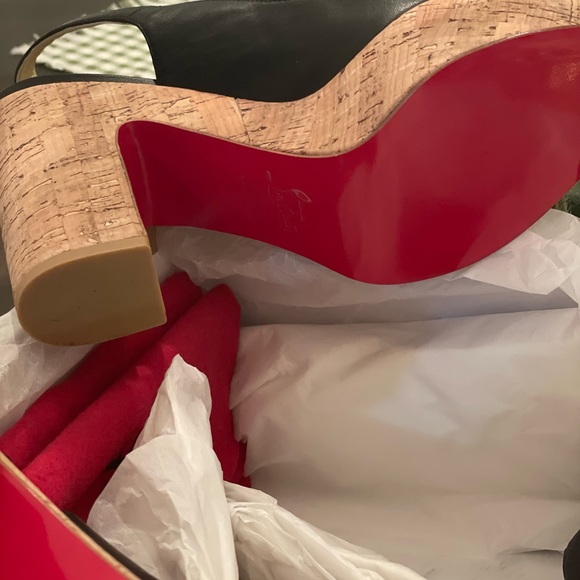 Red Bottoms!!! Order now! Where oh Where can you find me @ a price like this! - Picture 4 of 12